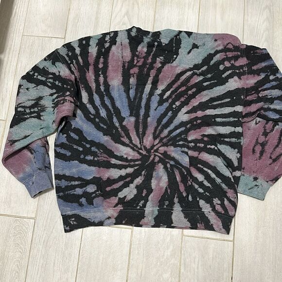 Urban Outfitters Urband Renewal Sweatshirt OS - Picture 3 of 3